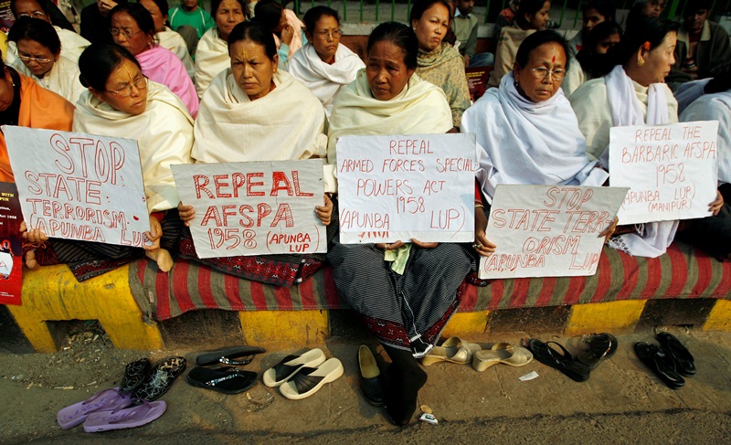 Mob in Manipur