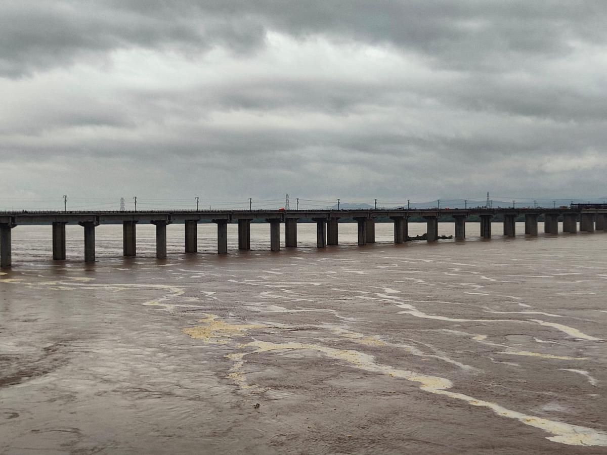 Godavari Water Level Rises