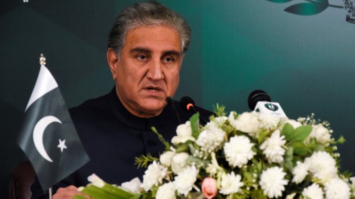 PTI to Challenge Ex-PM Imran's 3-Year Sentence in Toshakhana Case, Qureshi Announces