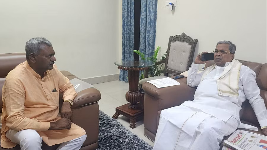 Somashekar meets Siddaramaiah