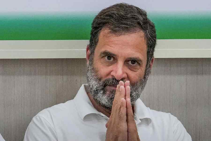 Supreme Court Restores Rahul Gandhi's Lok Sabha Membership, Stays Conviction in Modi Surname Case