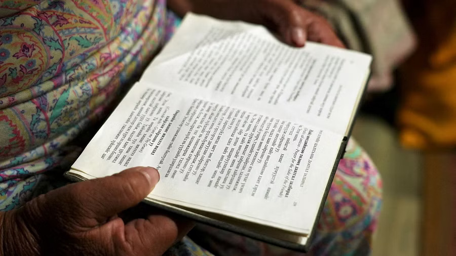 Distributing Bible not allurement