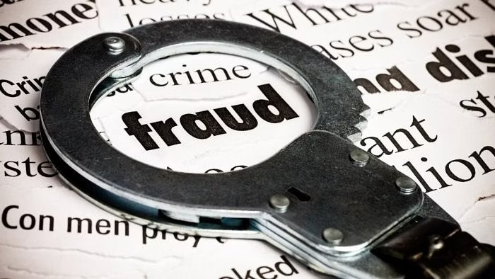 Woman poses as real estate agent in Navi Mumbai cheats 6 home buyers of Rs 1.87 cr