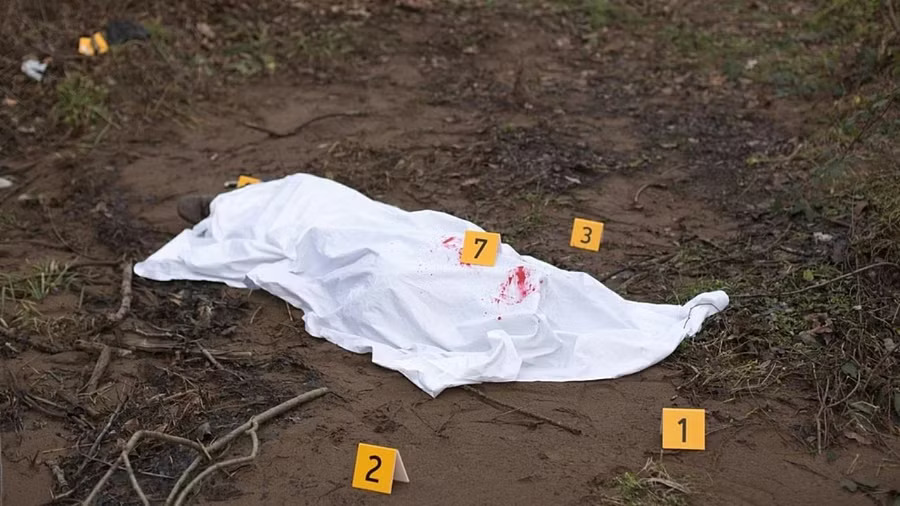 Decomposed body found in agricultural field