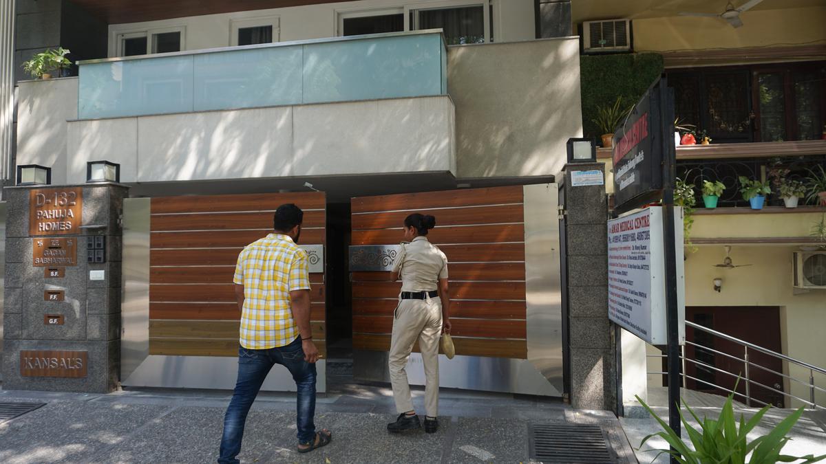 Delhi Police seals NewsClick office following raids