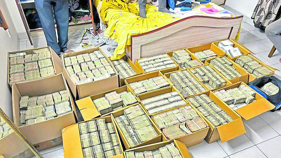 I-T raids in Karnataka