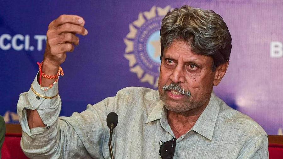 I wasnt invited for World Cup final Kapil Dev