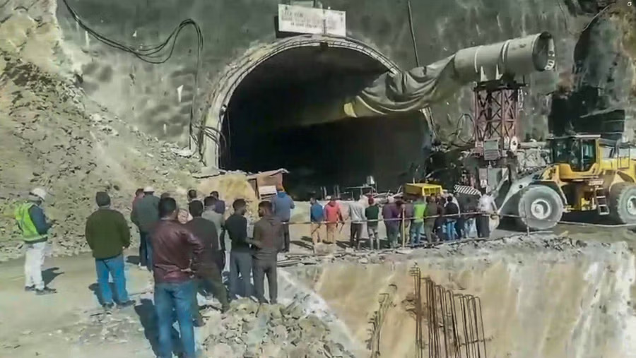 Workers remain trapped in collapsed Uttarakhand tunnel as rescue hampered