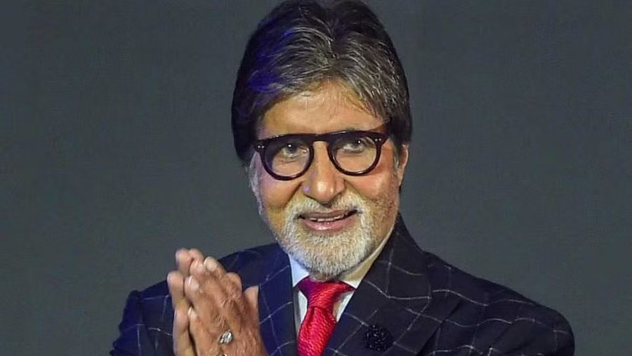 Amitabh Bachchan becomes owner of Mumbai team in Indian Street Premier League