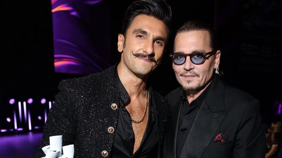Ranveer Singh Johnny Depp share a special moment at Red Sea International Film Festival