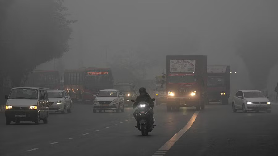 At 3.3 degree Celsius Delhi records seasons lowest minimum temperature