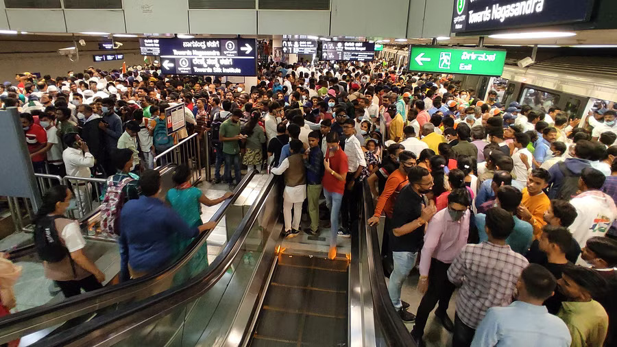 In a first Bengaluru metro’s monthly ridership crosses 2 crore up in just a year (1)