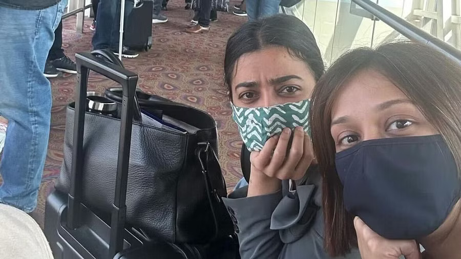 No water no loo Radhika Apte others locked in airports aerobridge for hours