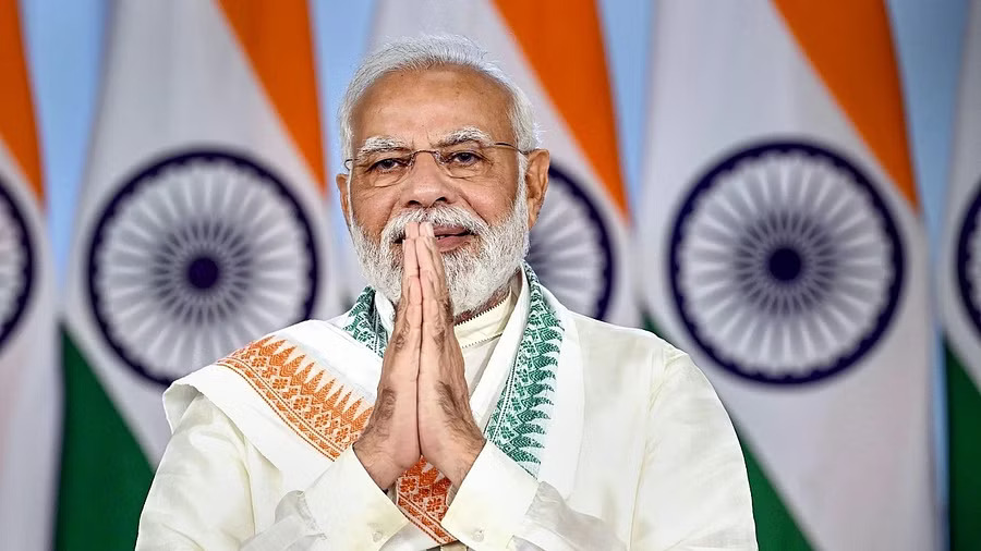 PM Modi extends New Year wishes to people