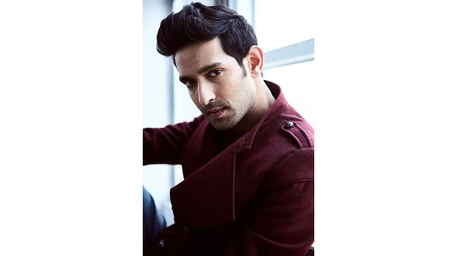 Rajkumar Hiranis OTT debut to feature Vikrant Massey