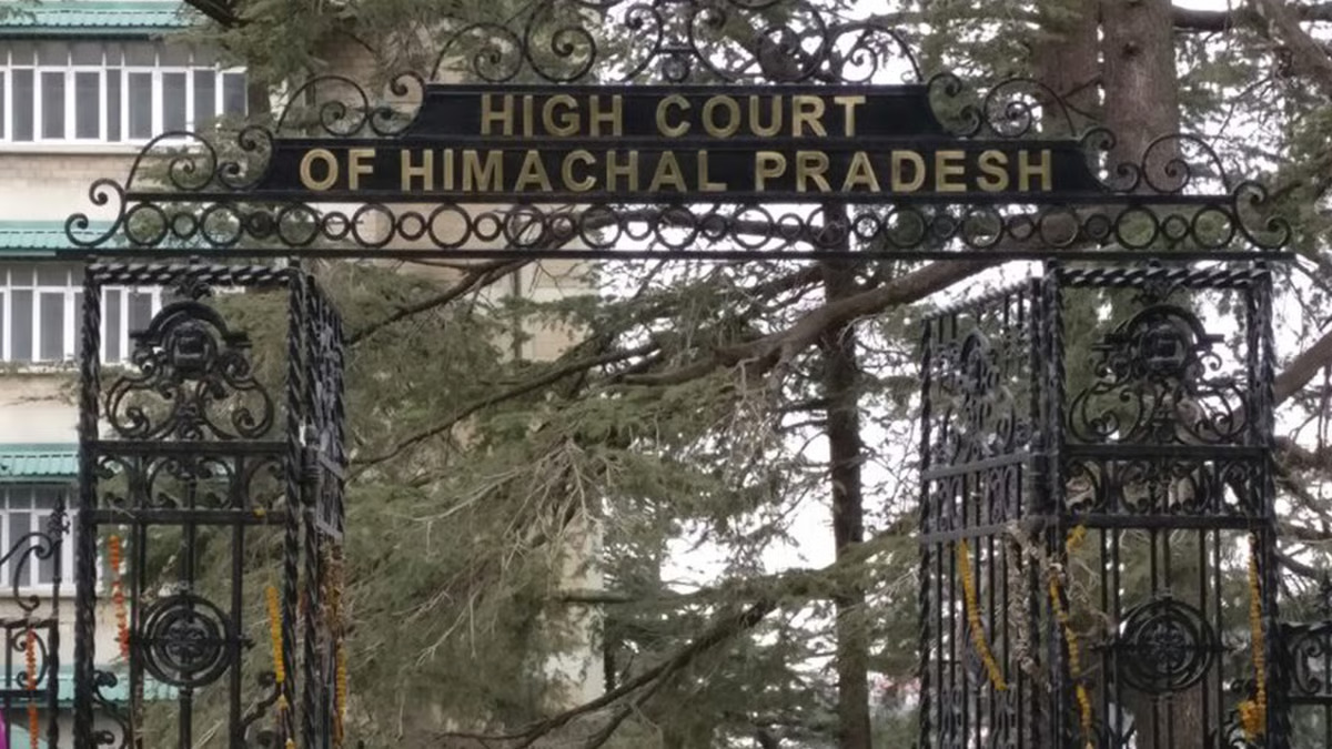 Himachal Pradesh High Court denies enrolment to LLB graduate who got admission sans BA degree