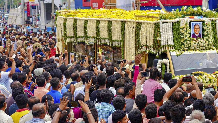 Former Karnataka CM SM Krishna cremated with state honours