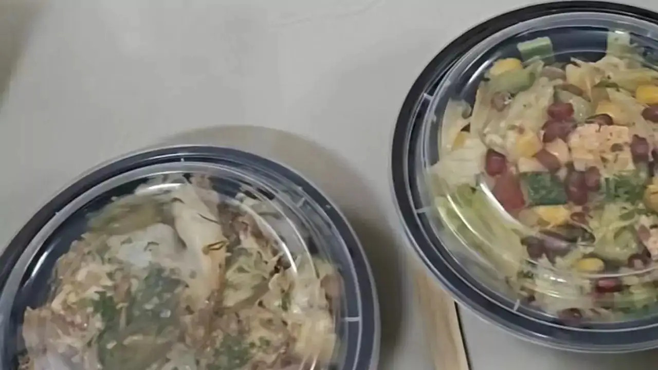 Bengaluru customer finds live worm in his meal Cloud kitchen issues apology